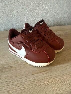 Nike Baby Cortez EasyOn Red Sepia Shoes Size 5C